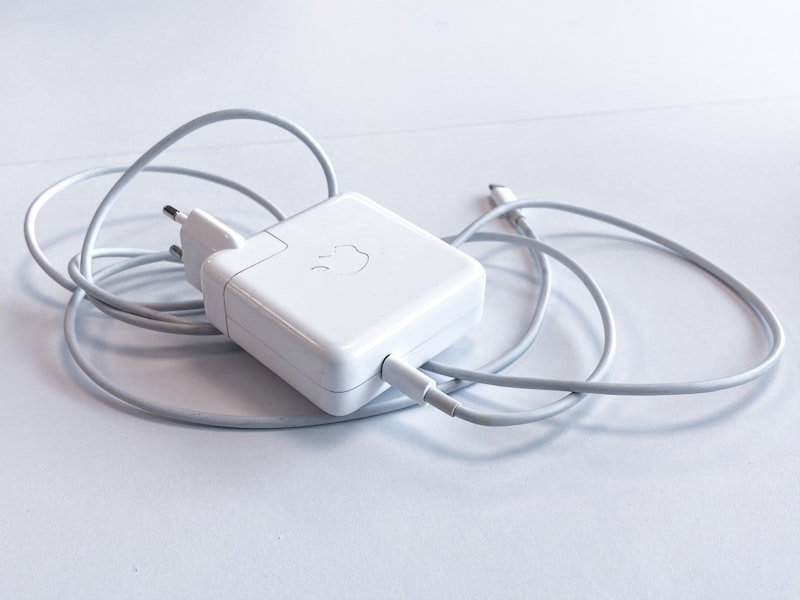 Abc1 TurboGaN 100W Fast Multi-Port Charger